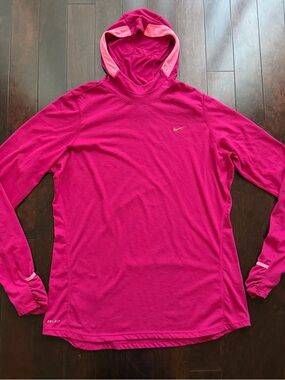 Nike Women’s Dri Fit Running Long Sleeve hood Size M Thumbholes Pink Activewear